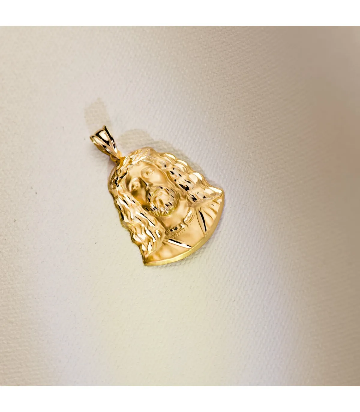 Colgante Busto de Cristo Oro Amarillo 18K 30 mm