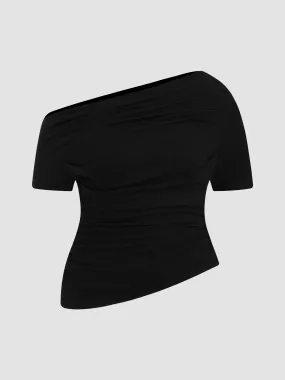  Top de manga corta fruncido con cuello asimétrico Curvy